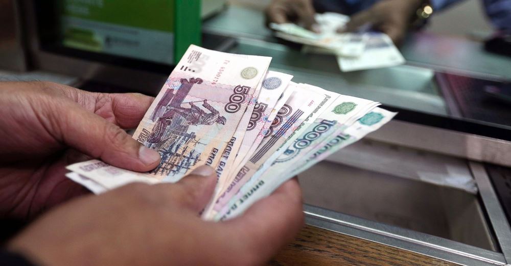 Ekonomia Ruse futet ne recesion, hera e pare qe nga nisja e luftes